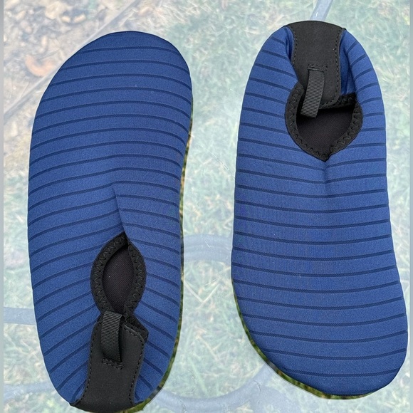 NIB Seekway men's water shoes - size 38-39 - Picture 4 of 5